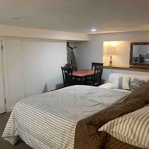 By Harbor Apartamento